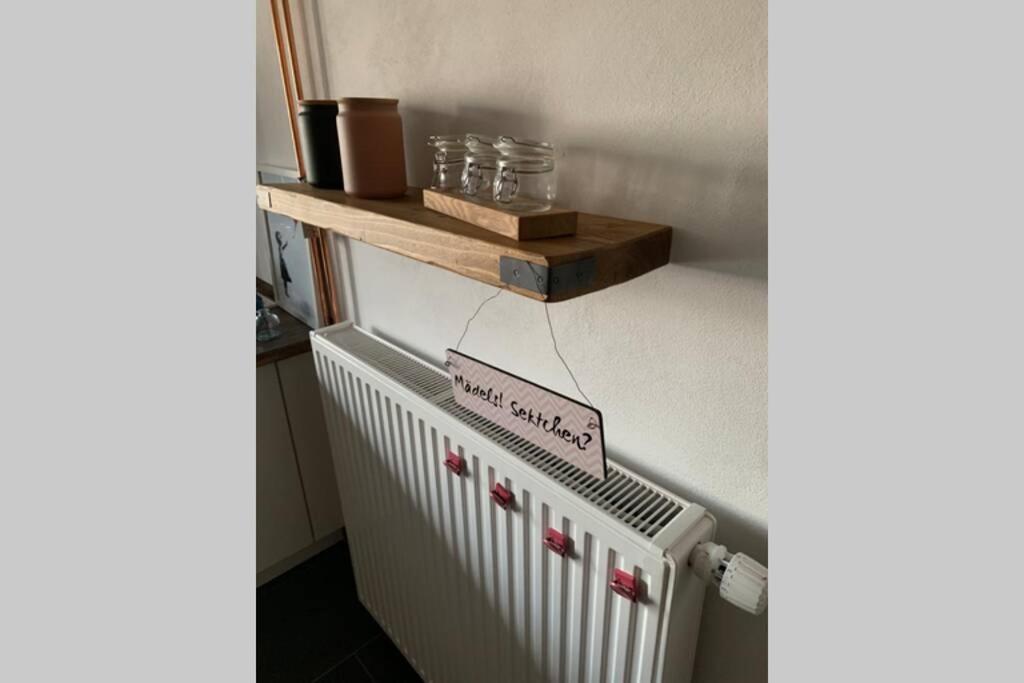 Hier steckt Liebe drin ! Lejlighed Dormagen Eksteriør billede